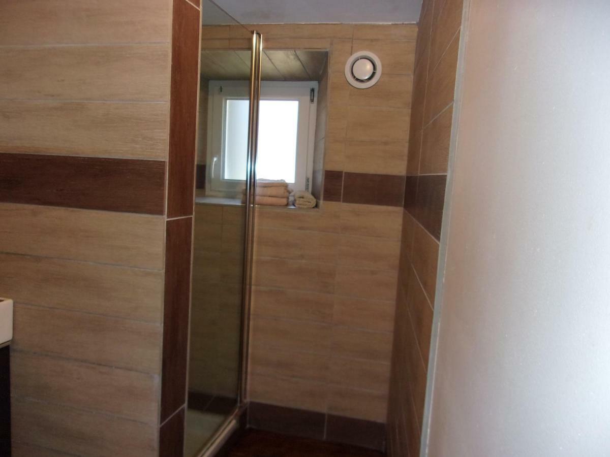 La Mezzanine Apartman Satillieu Kültér fotó
